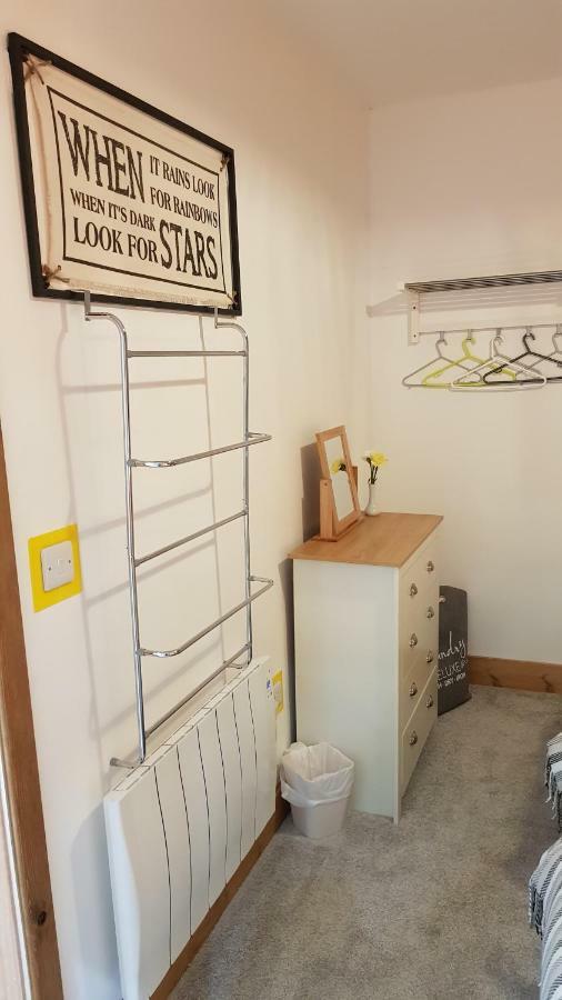 Nant Apartment - Ground Floor เมไนบริดจ์ ภายนอก รูปภาพ