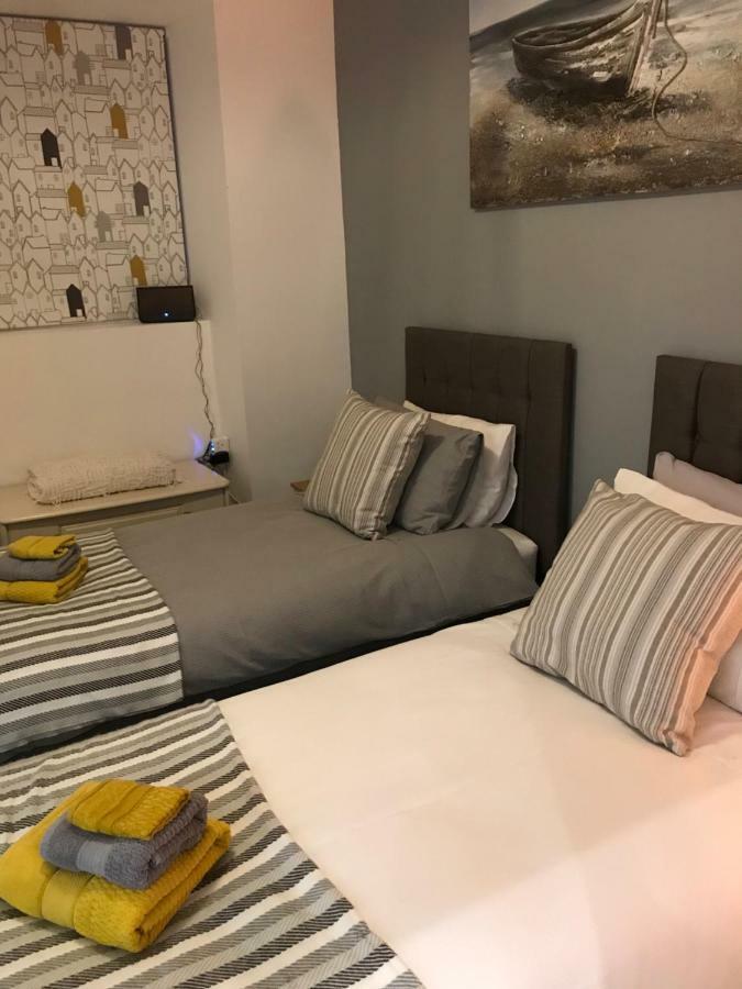 Nant Apartment - Ground Floor เมไนบริดจ์ ภายนอก รูปภาพ