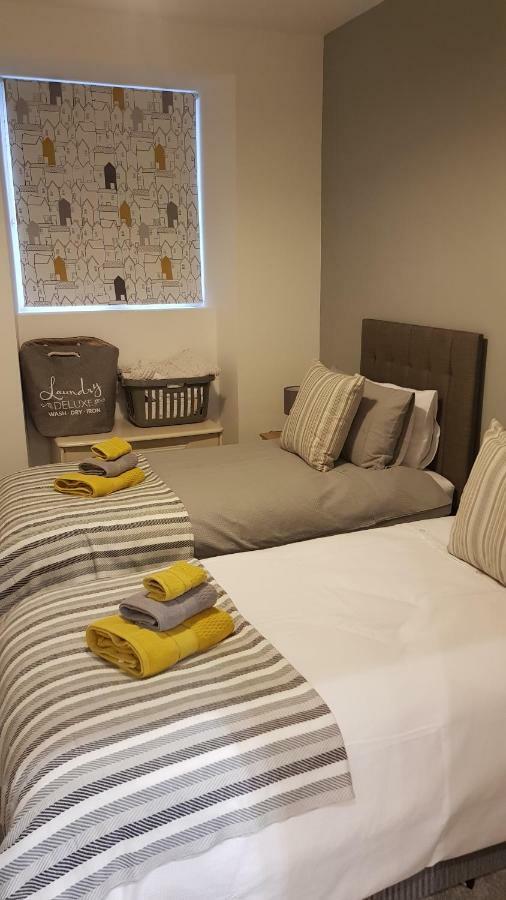 Nant Apartment - Ground Floor เมไนบริดจ์ ภายนอก รูปภาพ